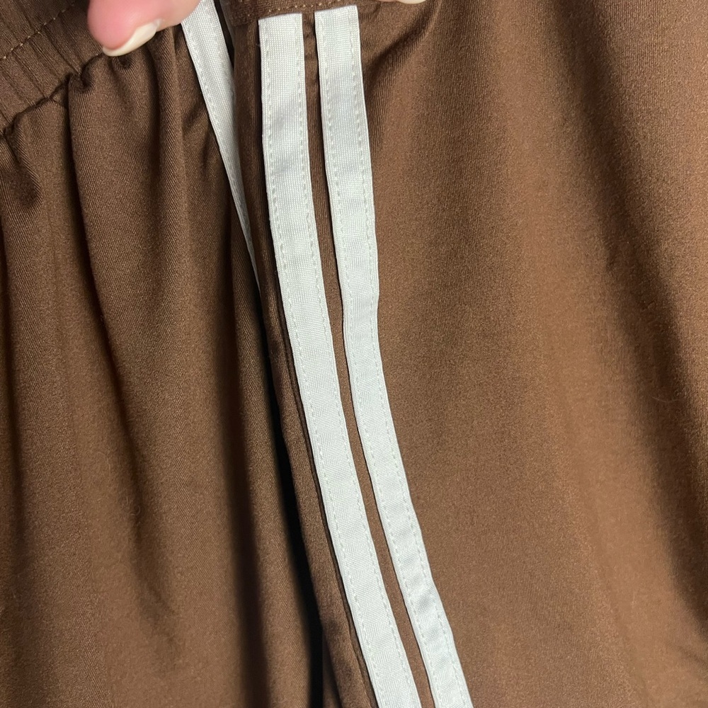 Feathers Brown Track Shorts and Knot Tie Top- Super Comfortable - Picture 5 of 8